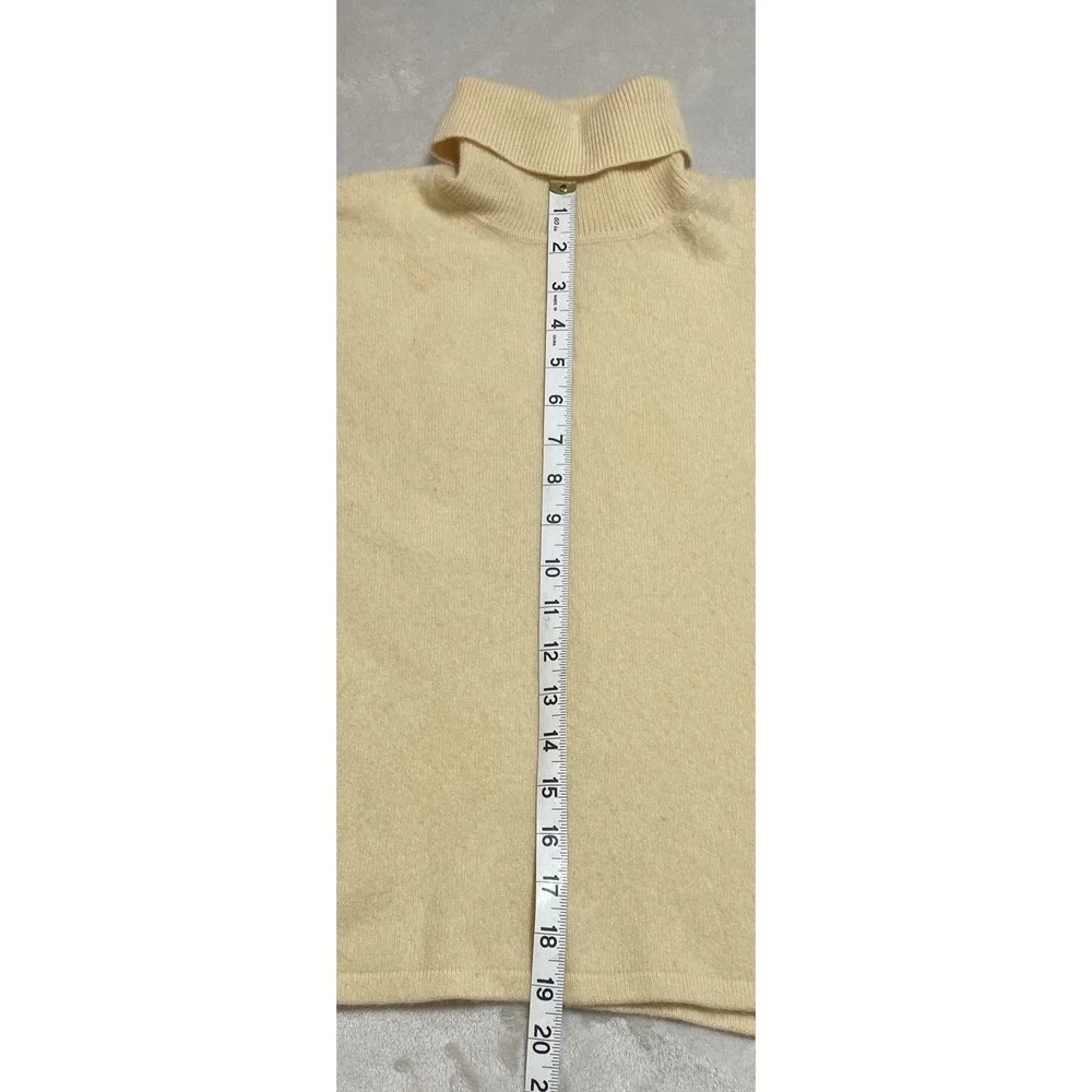 Brooks Brothers Girls Cashmere Sweater Size Large Yellow Long Sleeve Turtleneck